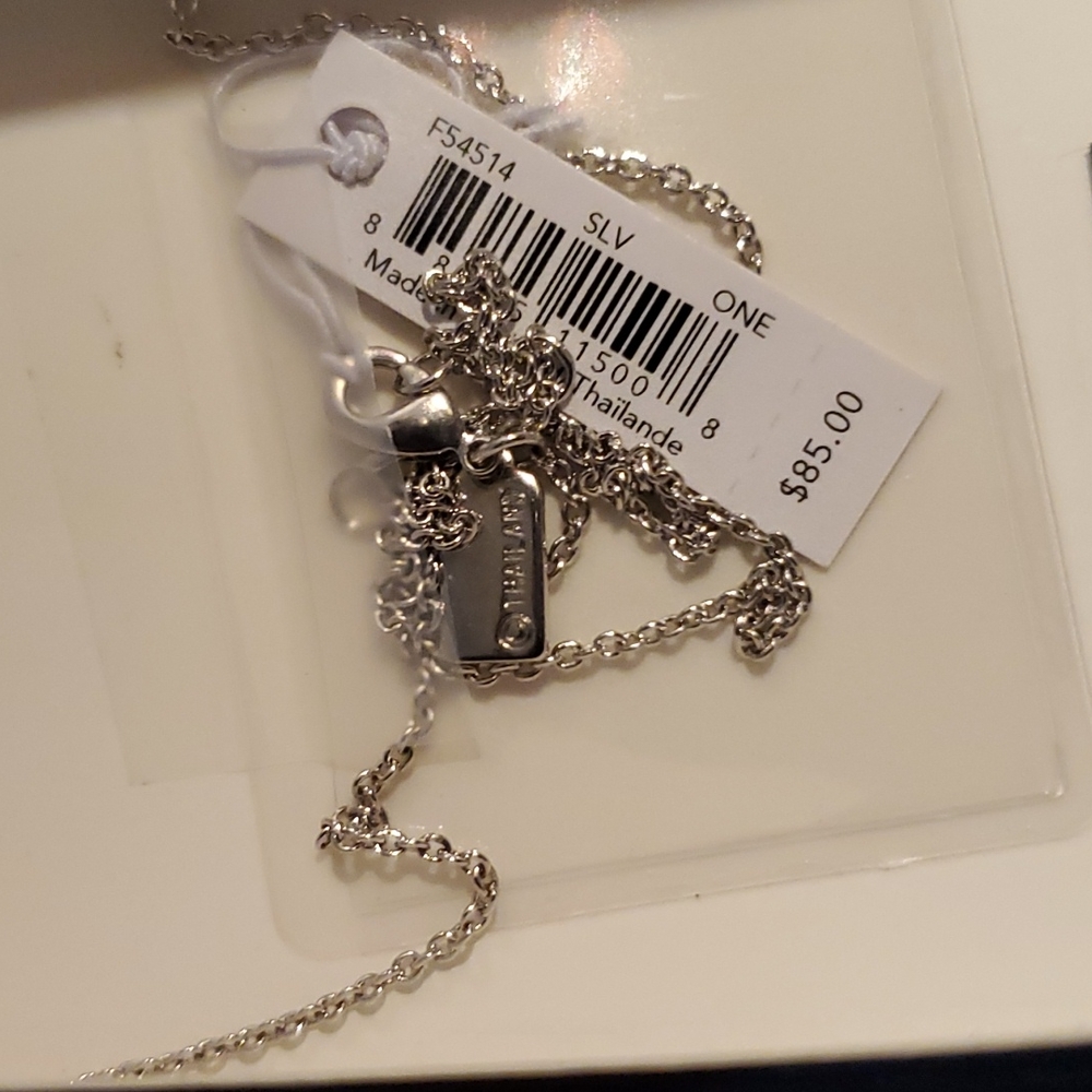 Coach necklace - Picture 3 of 5